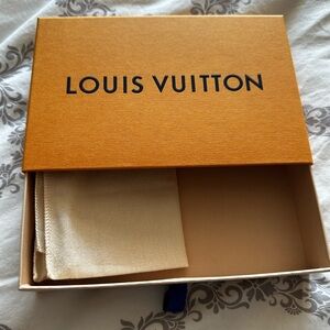 Louis Vuitton Orange Box with Cream Dust Bag